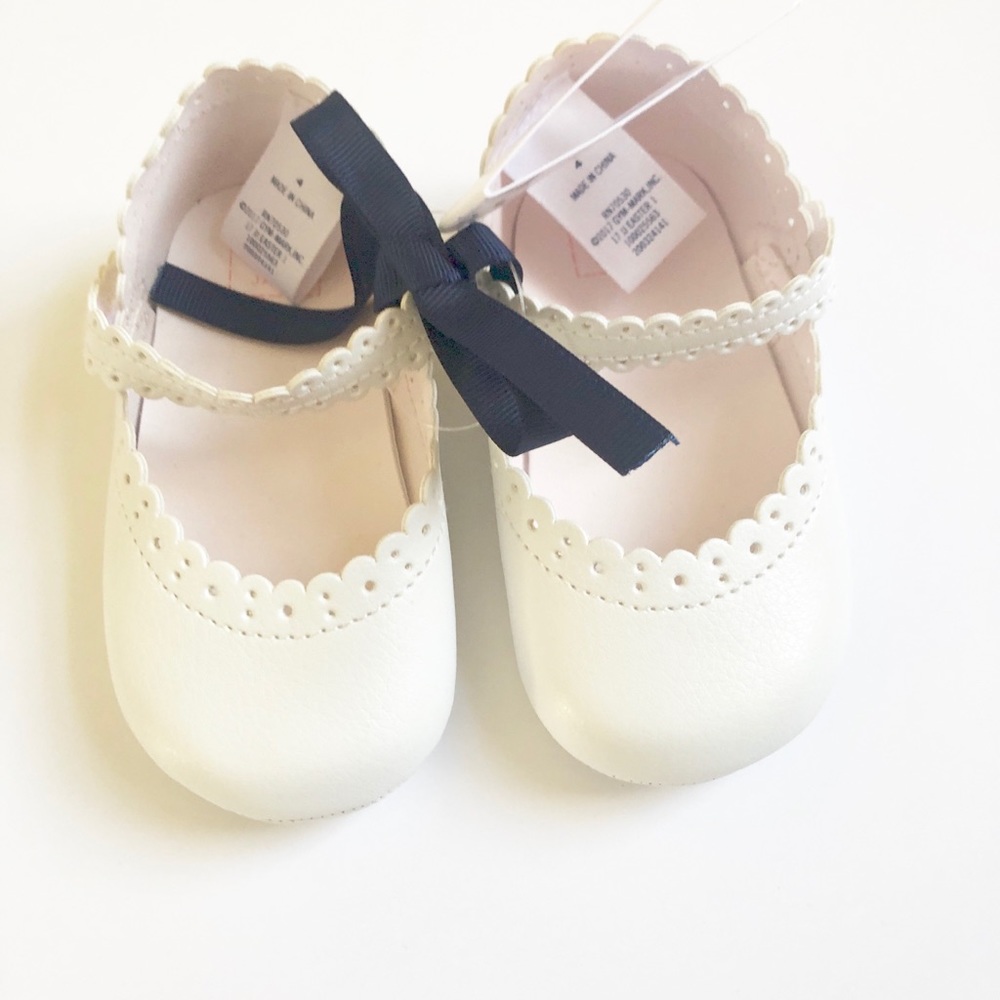 NWTs leather crib shoes